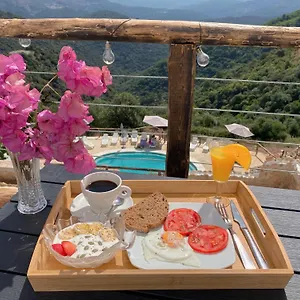 Almejí Hotel